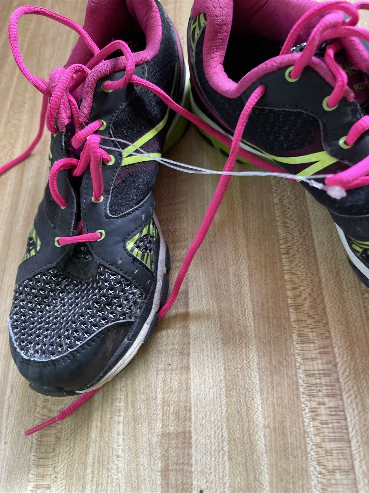 Ryka Vida RZX Size 7 Black Pink Green Training Running Shoes