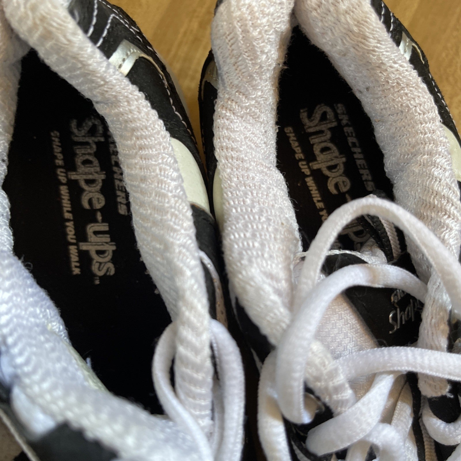 skechers shape ups womens 6