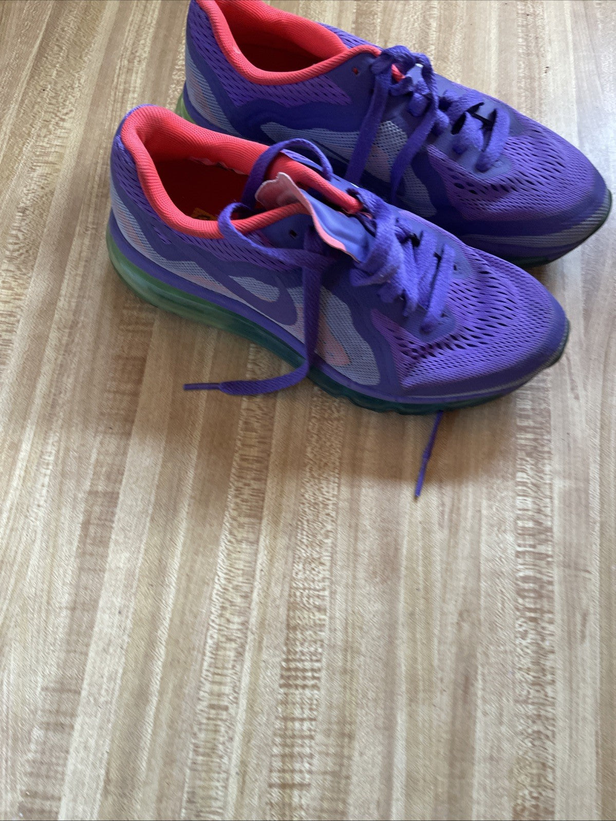 Nike Air Max 2014 Size 4Y