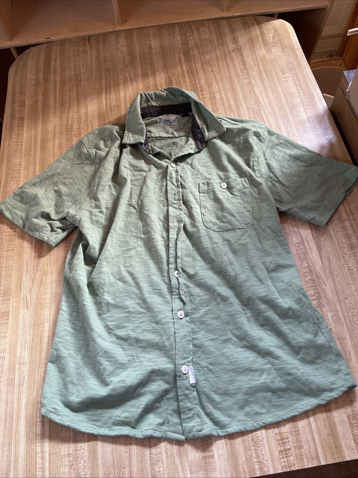 Laguna Button Up Medium 