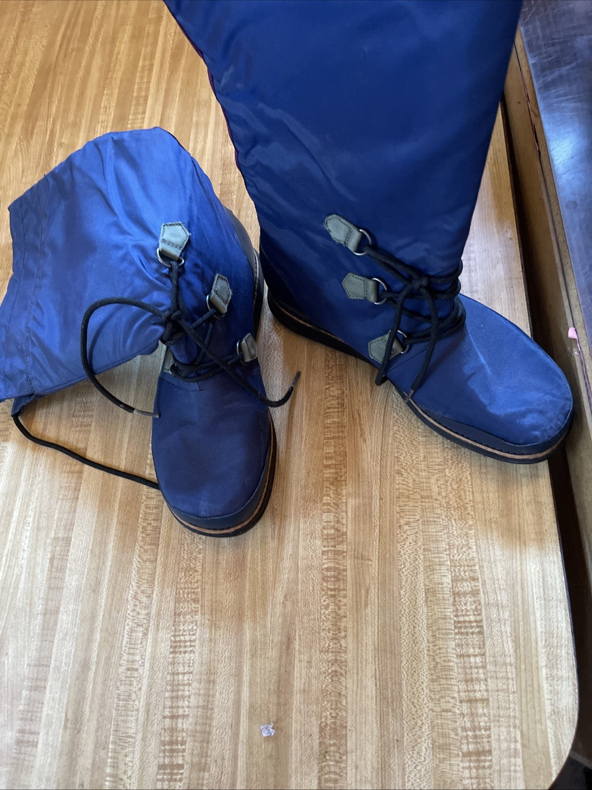 Sorel Snow Boots 9