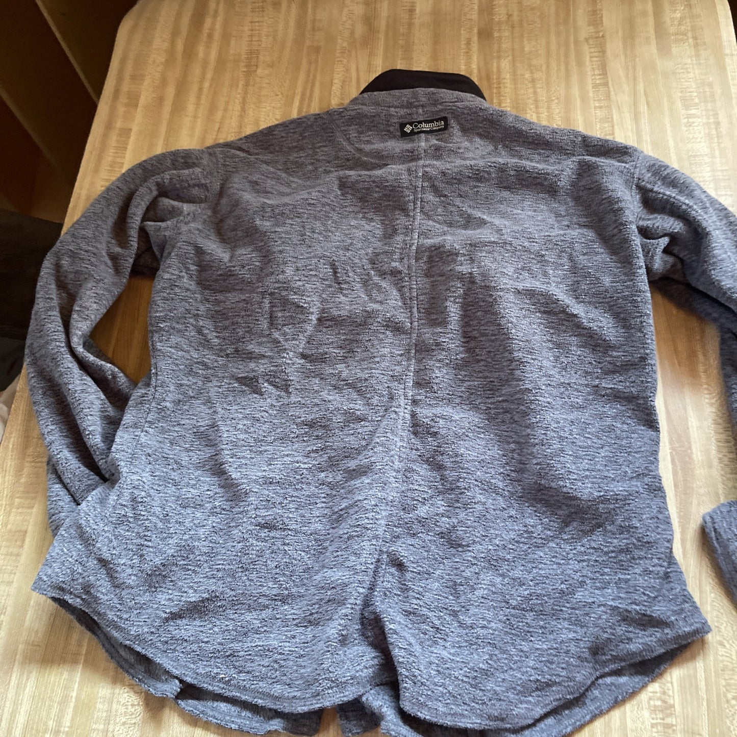 Columbia Button Up Large 