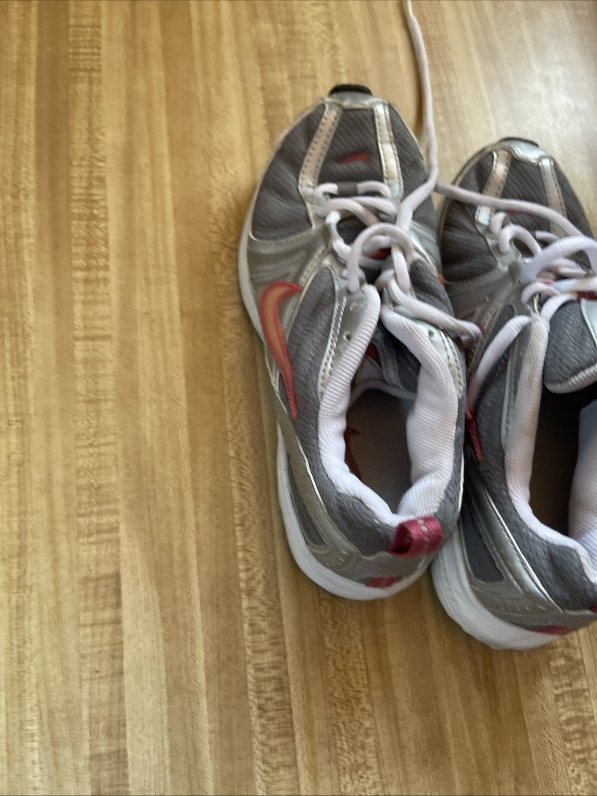 nike running shoes women 8