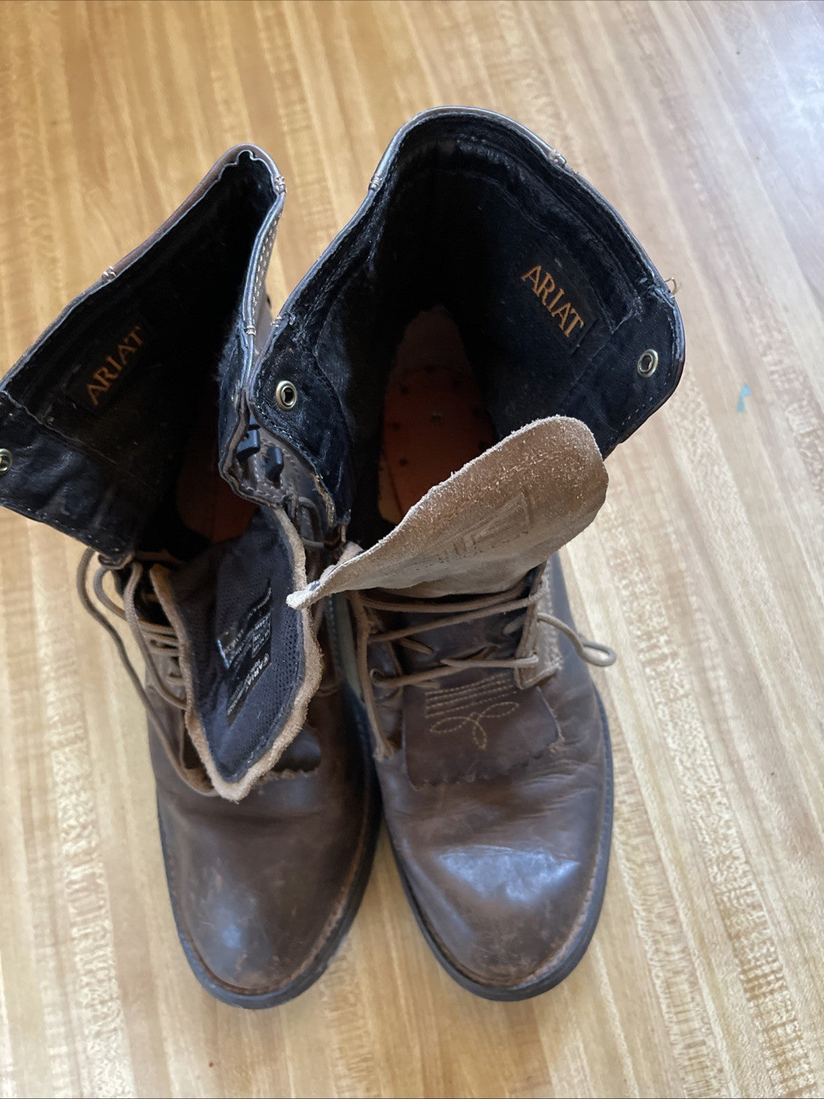 Ariat Lace Up Boots 10.5 EE