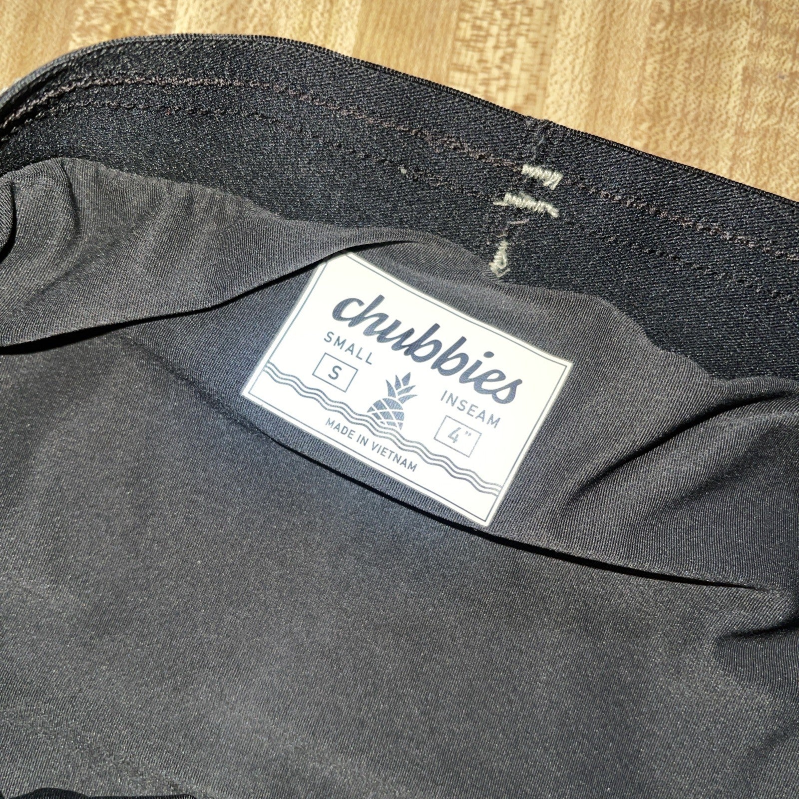 chubbies shorts small 4 inseam