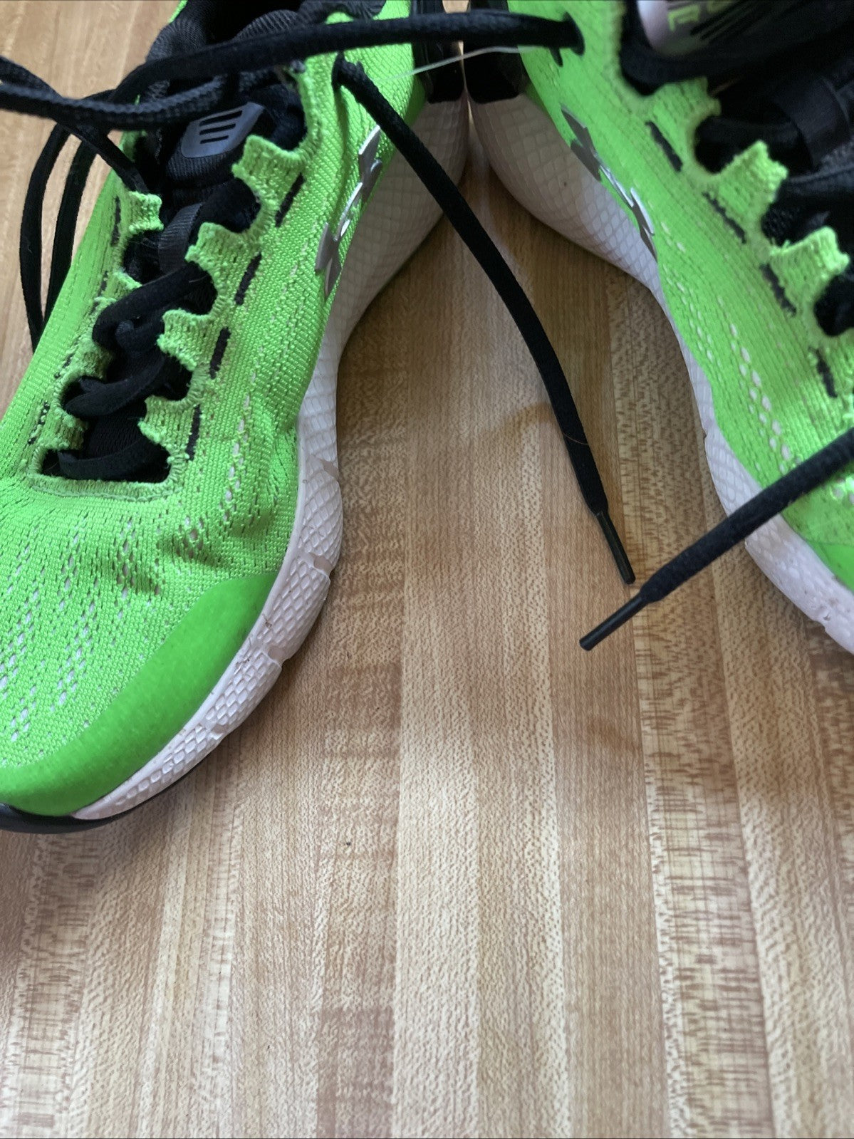 Under Armour Charged Rogue Sneakers 6Y