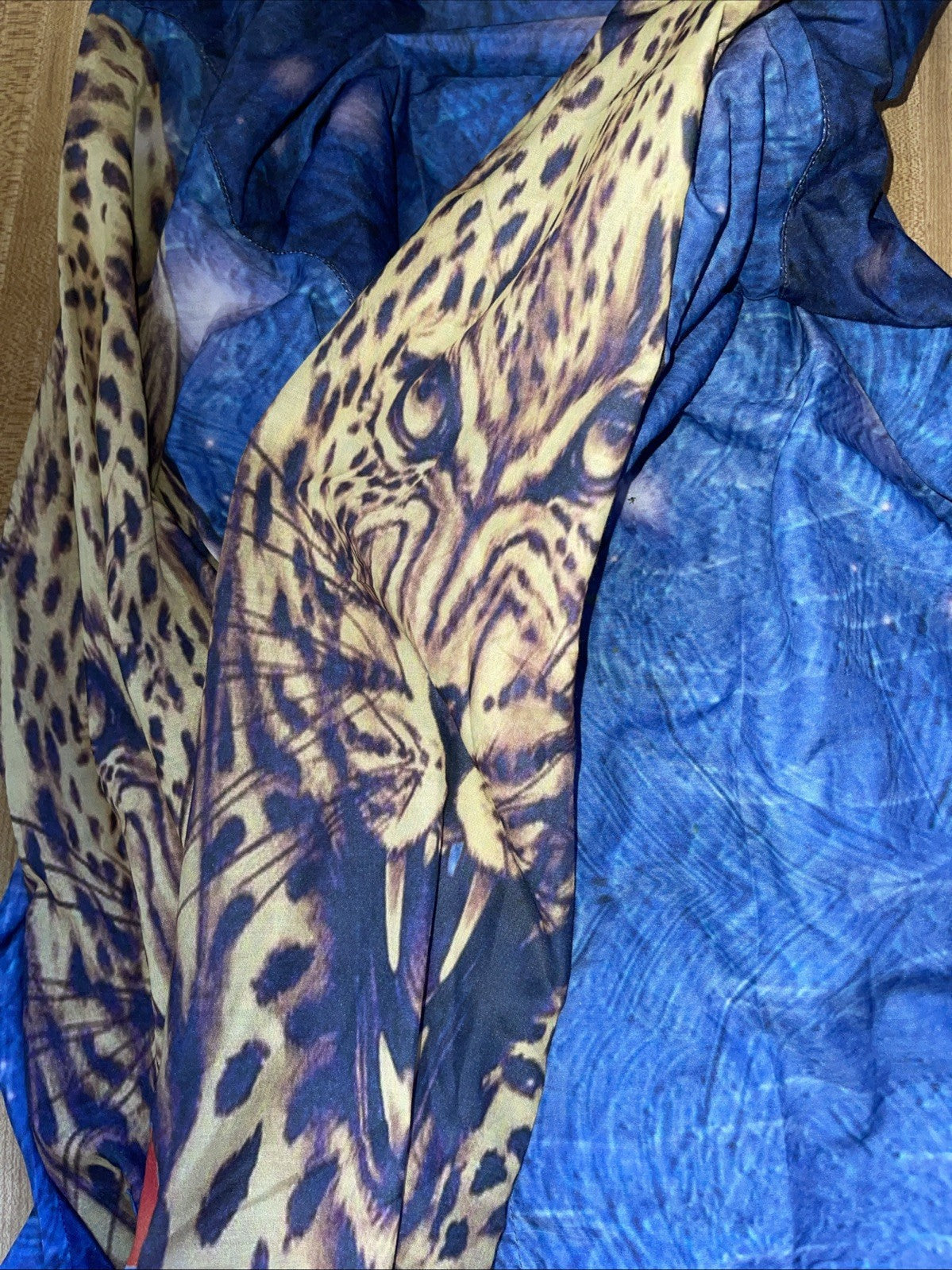 Mondo Limited Edition Button Up XL