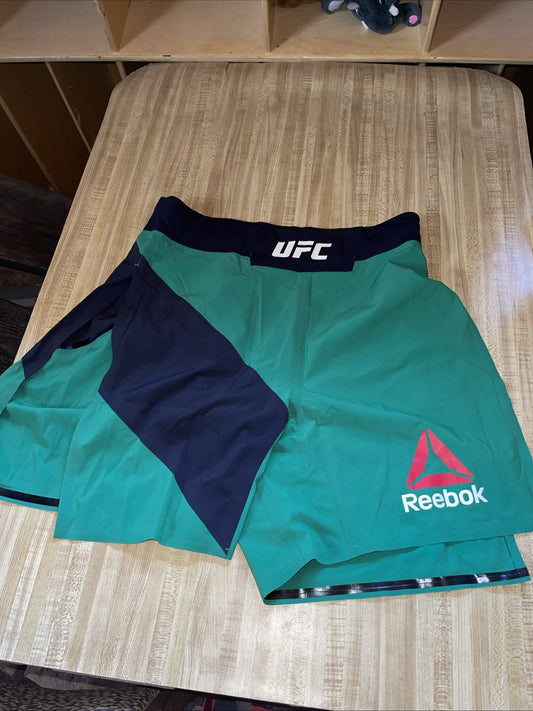 UFC Gladiator Shorts By Reebok 34 NWT 