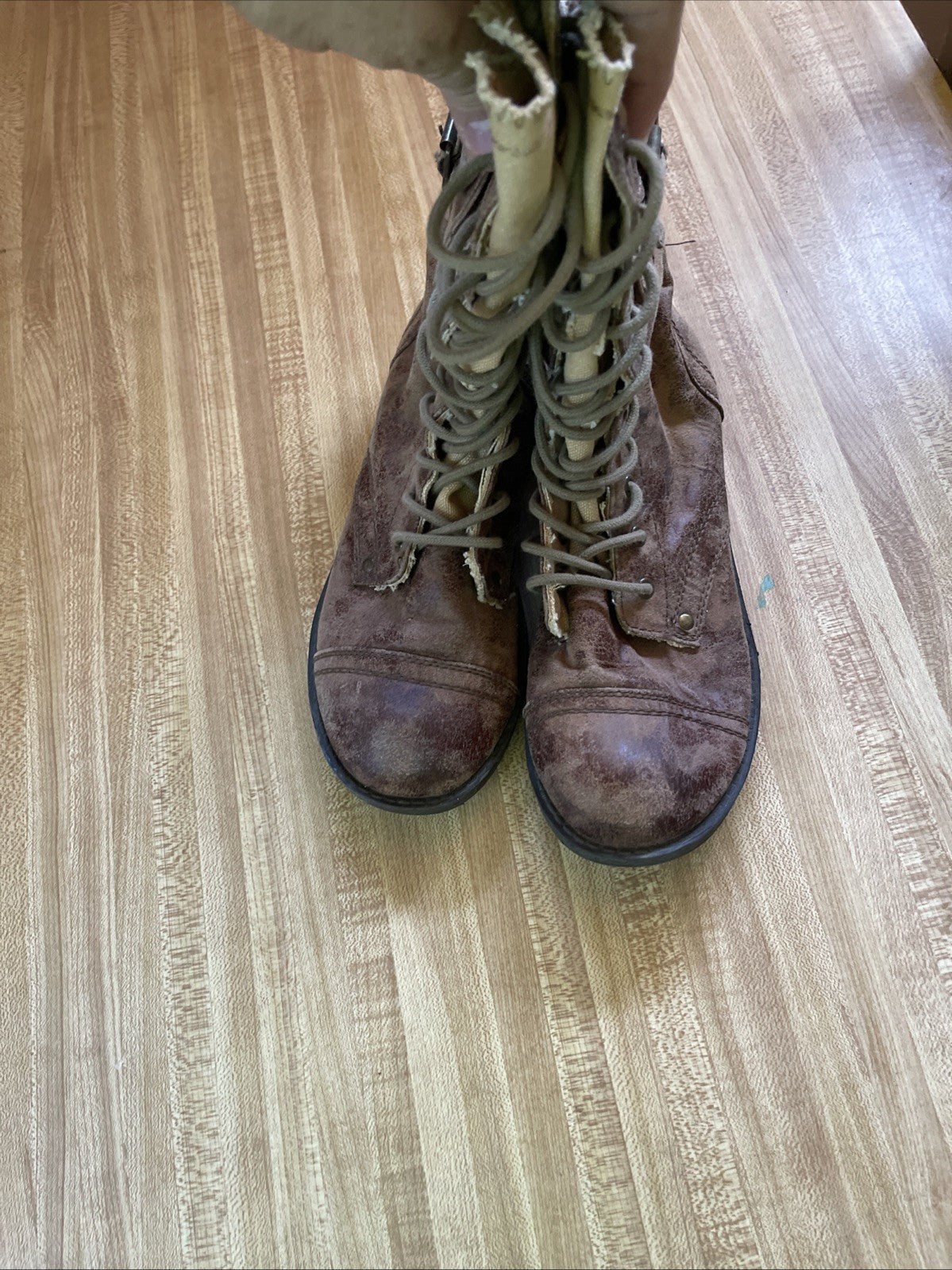 Roxy Side Zip Lace Up Boots 7.5