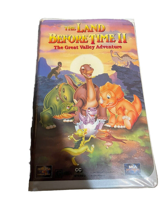 The Land Before Time II: The Great Valley Adventure (VHS, 1994, Clamshell)
