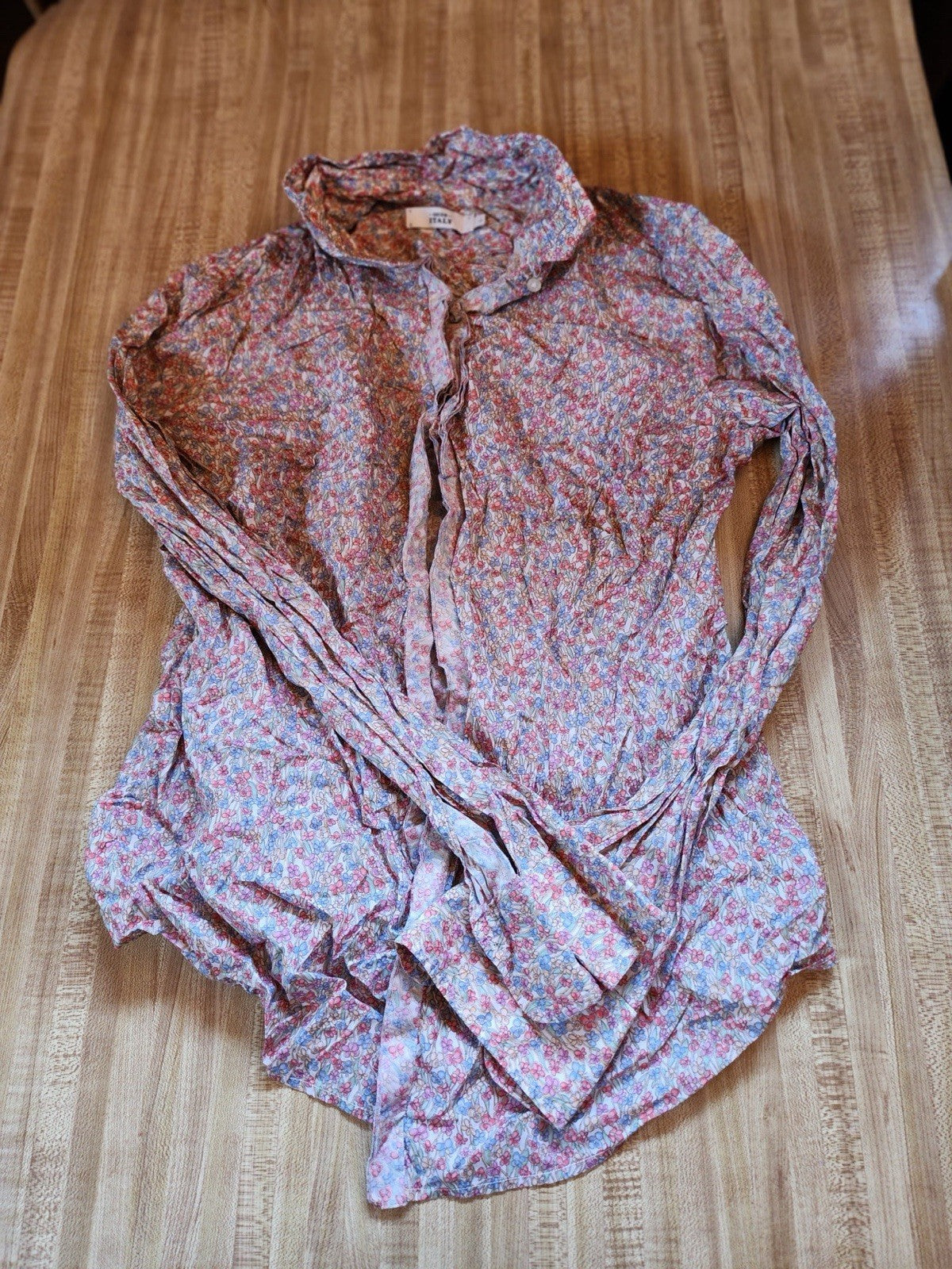 0039 italy Button Up Large 