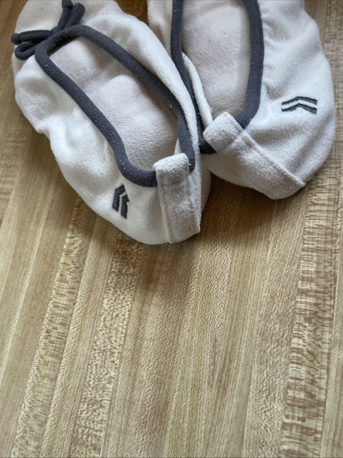Isotoner Slippers XL