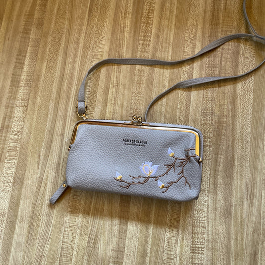 Forever Savour Clutch Crossbody 