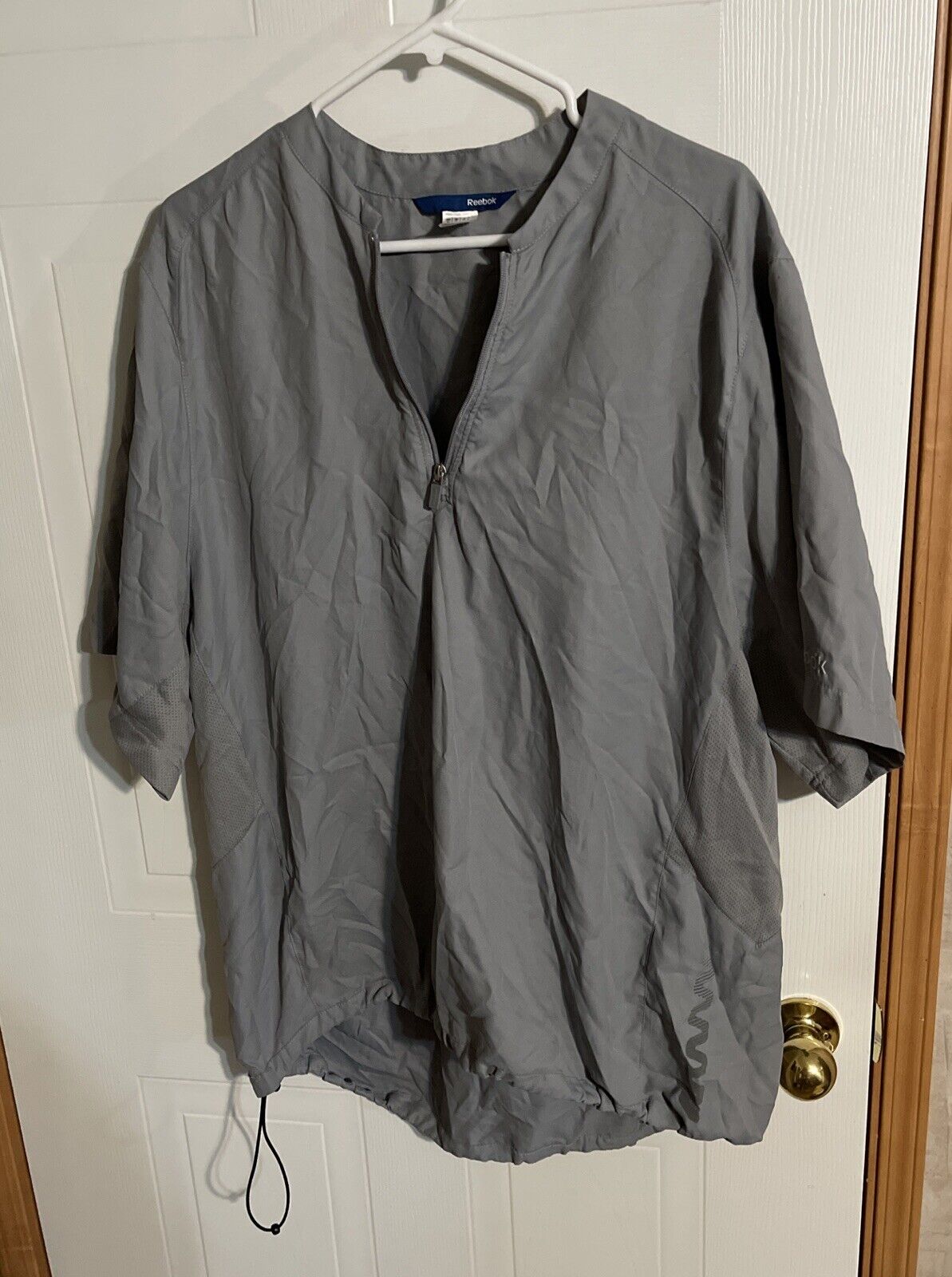 Reebok Windbreaker Shirt XL