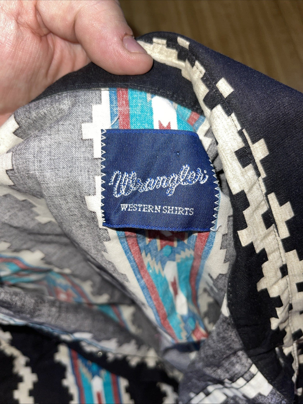 wrangler aztec pearl snap