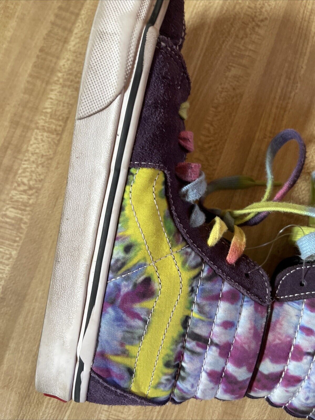 Vans Sk8 Hi Graffiti Tie Dye Size 7 Women’s 