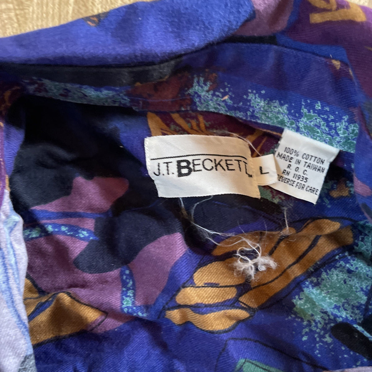 JT Beckett Shirt Large 
