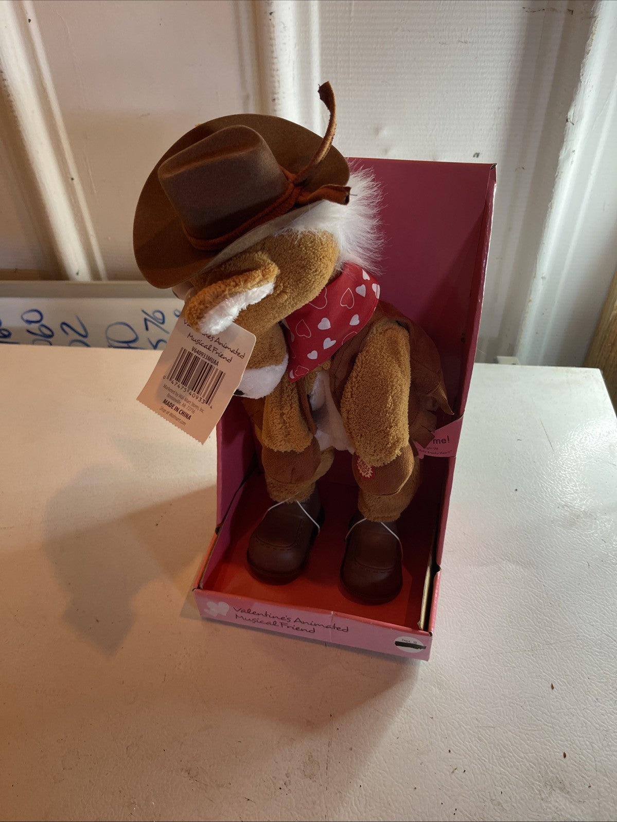 Vintage Animated Musical Friend Dan Dee Horse sings Achy Breaky Heart 15"