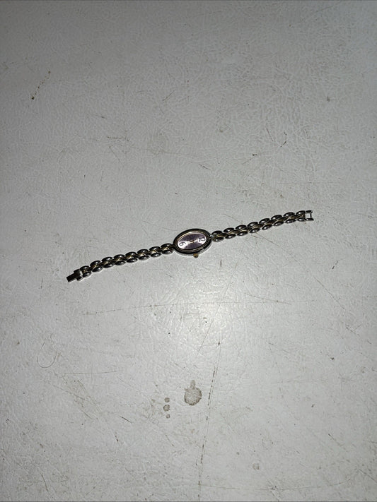 Faded Glory Women’s Watch Needs Battery 