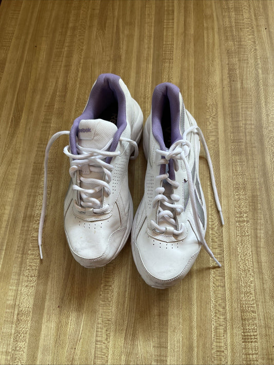 Reebok Memorytech Size 7.5 