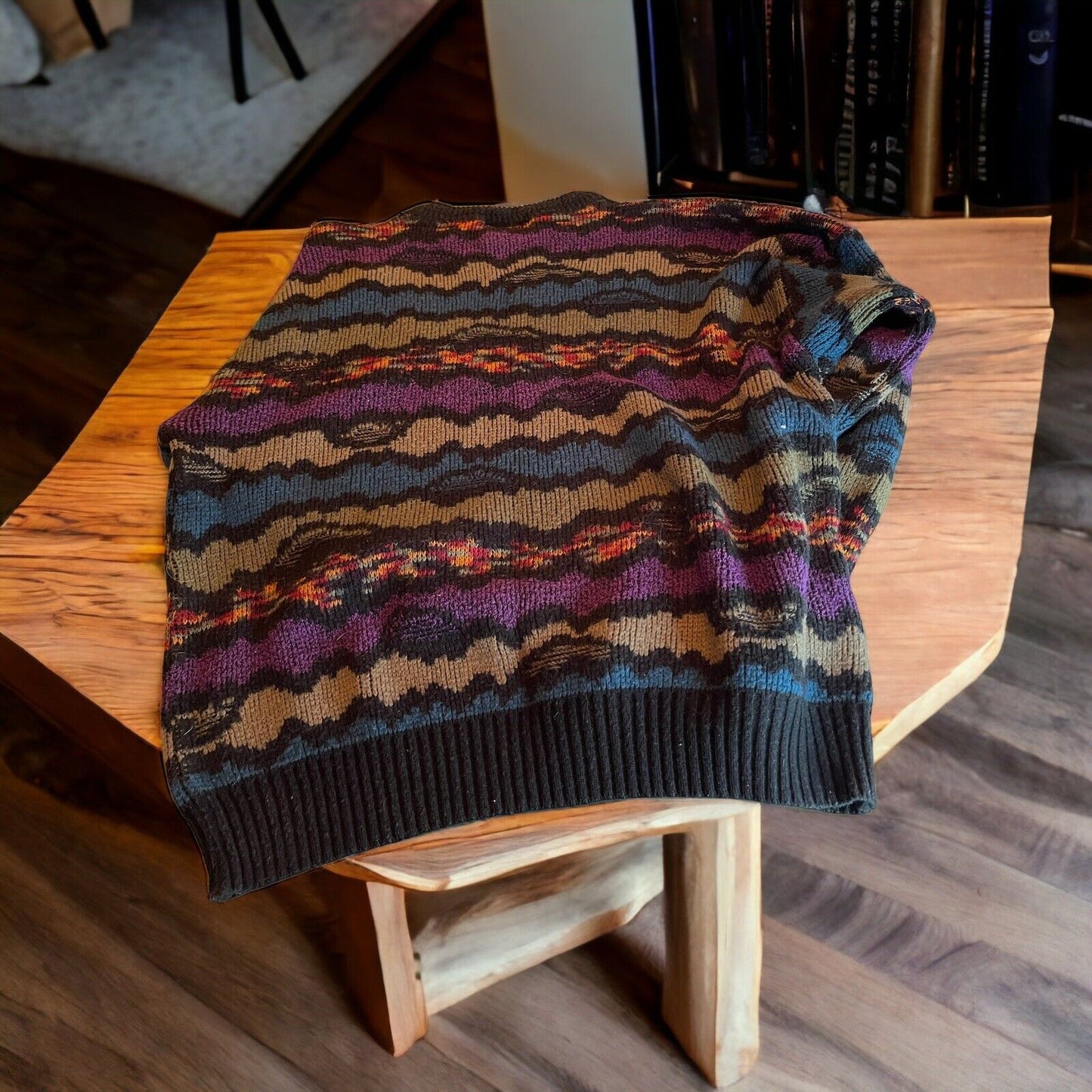 Expressions Worldwide Sweater XL