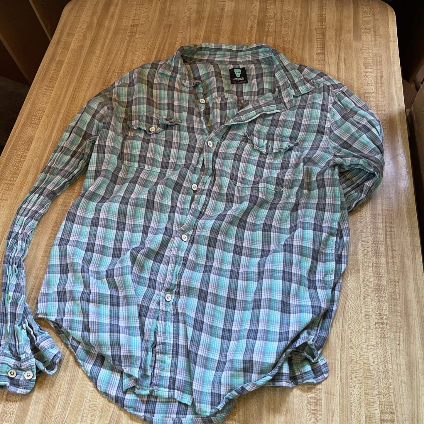 Devil’s Harvest Button Up Medium 