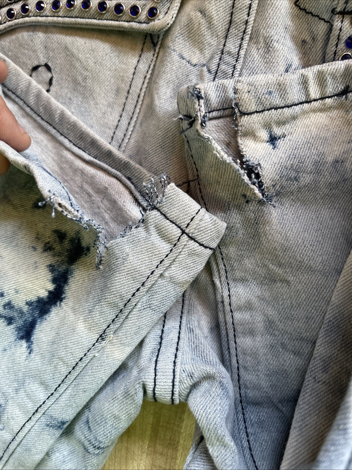 Rocawear Acid Wash Jeans 36/30 Flap Pockets Bedazzled Pockets Y2K Hiphop