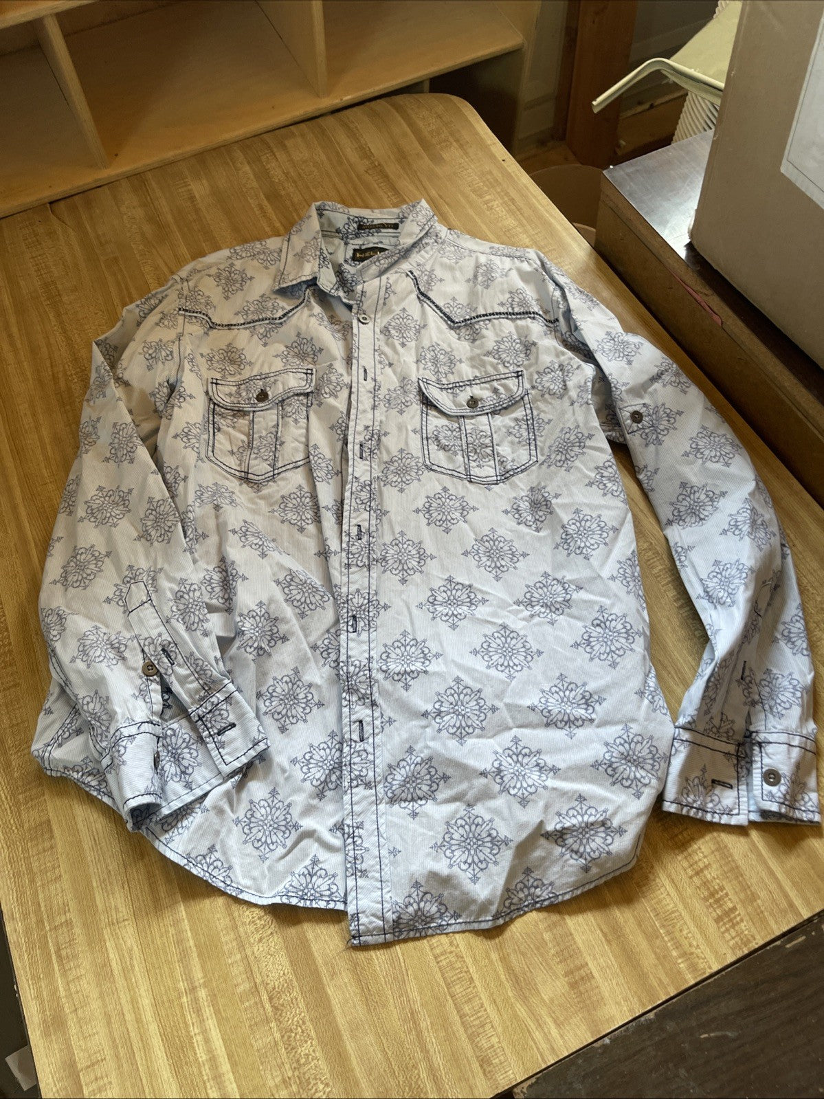 Helix Button Up Large