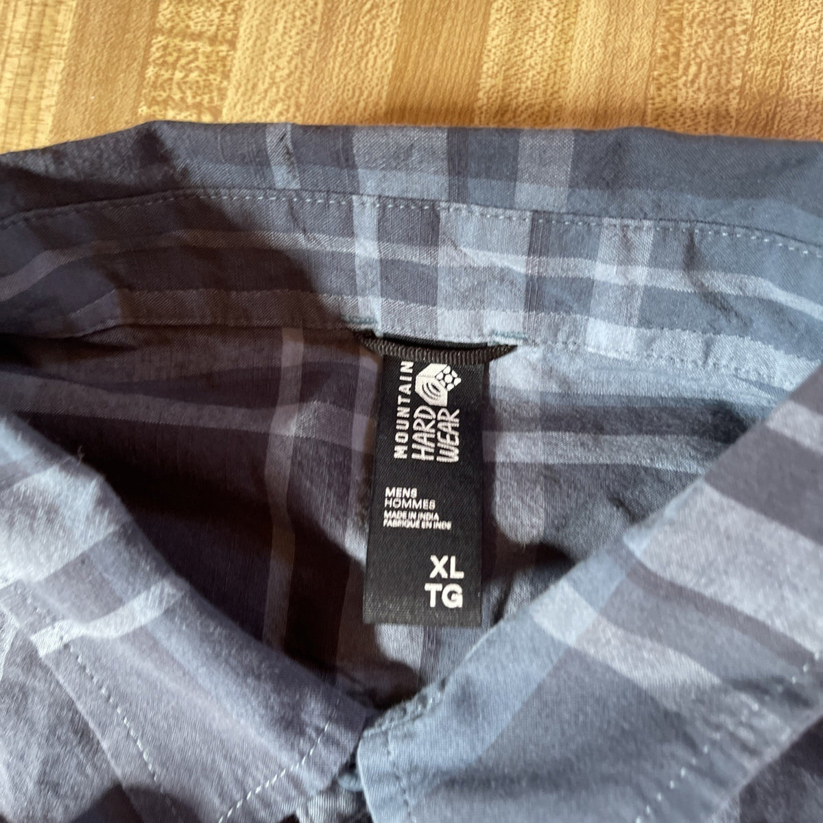 Mountain Hardwear Button Up XL