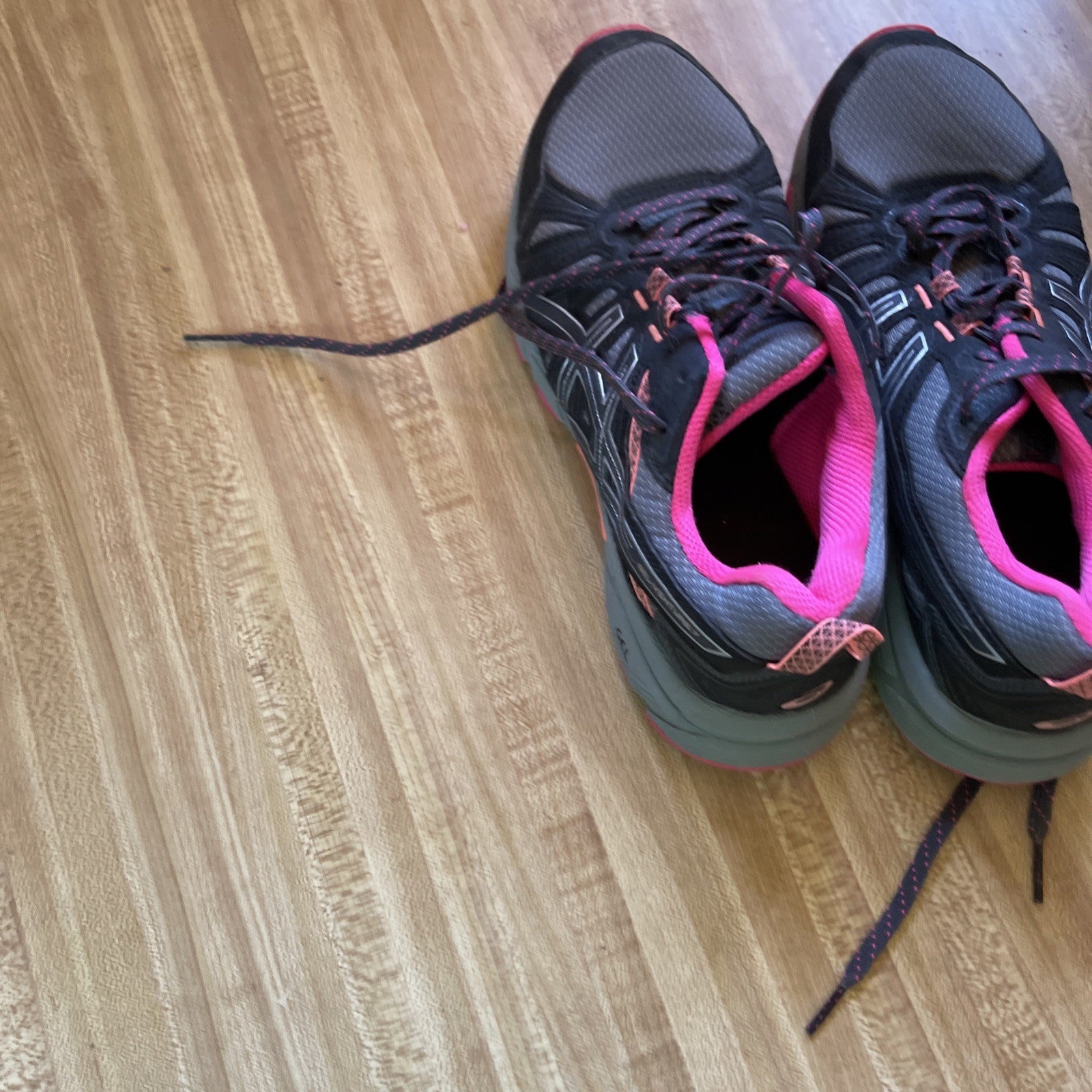 ASICS Gel Venture 7 Size 8.5