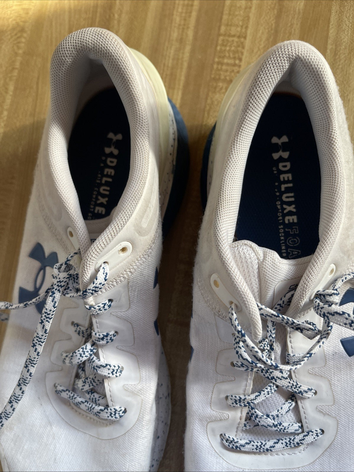 Under Armour Charged Escape Size 9.5