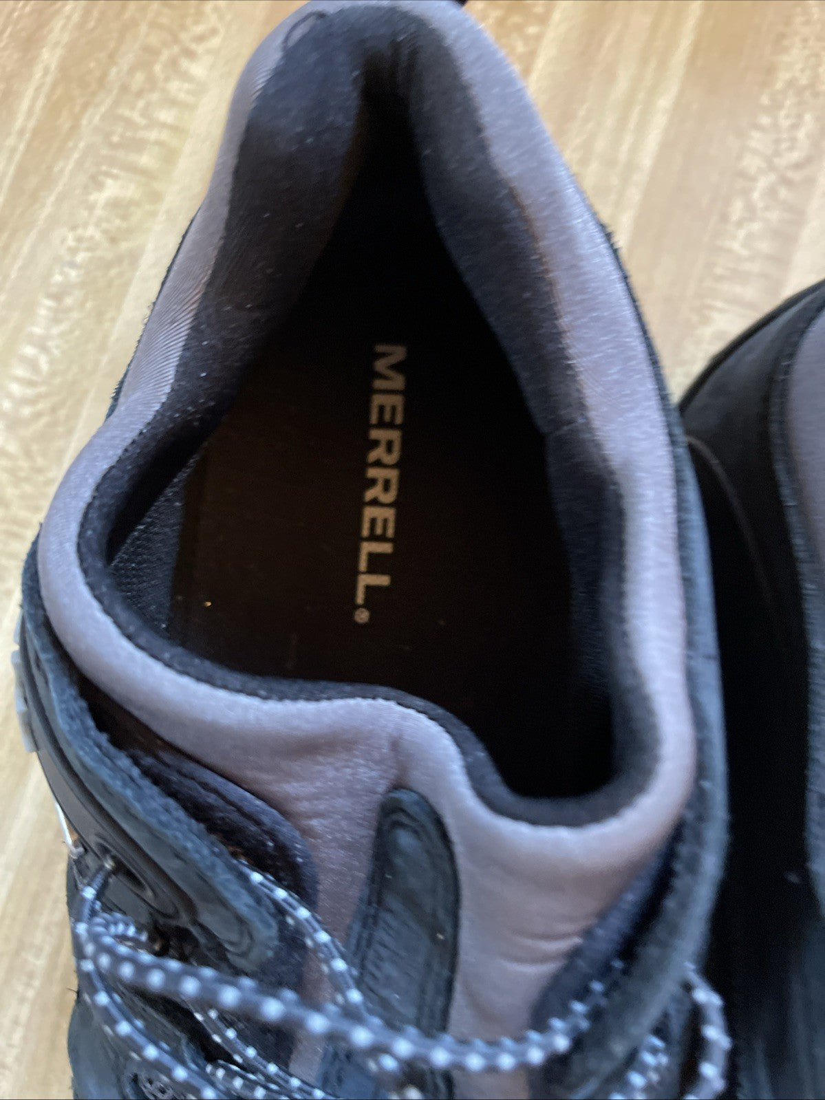 Merrell Hiking Shoes 9