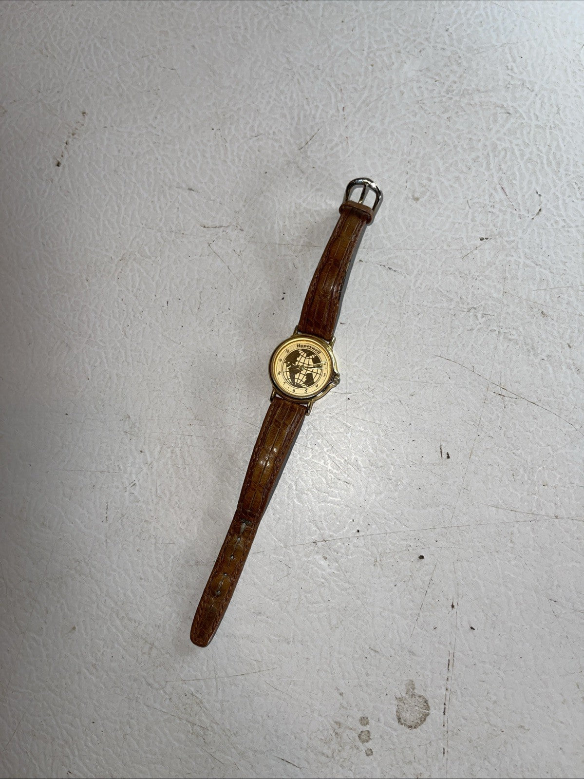 Honeywell Women’s Watch Needs Battery