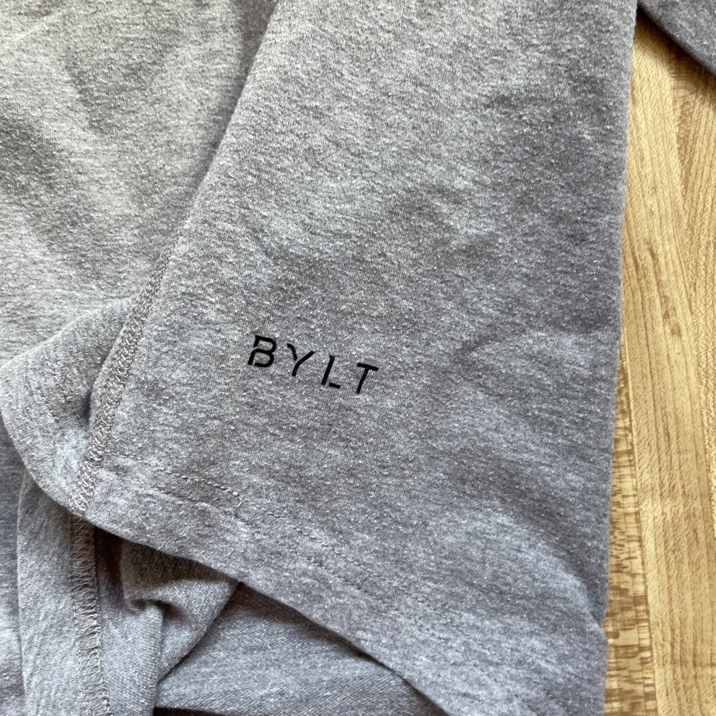 bylt drop cut lux shirt Medium 