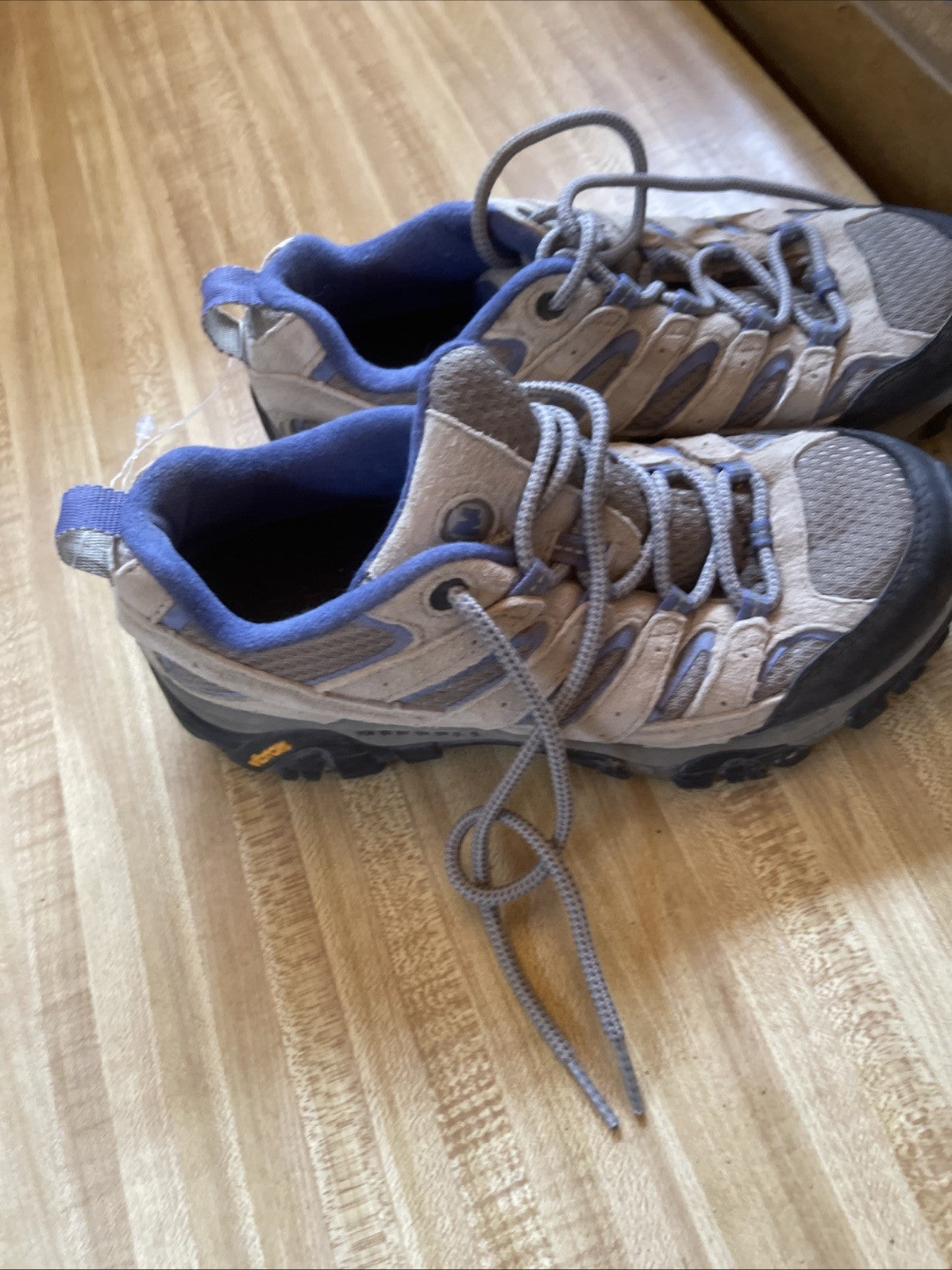 Merrell Hiking Shoes 7.5