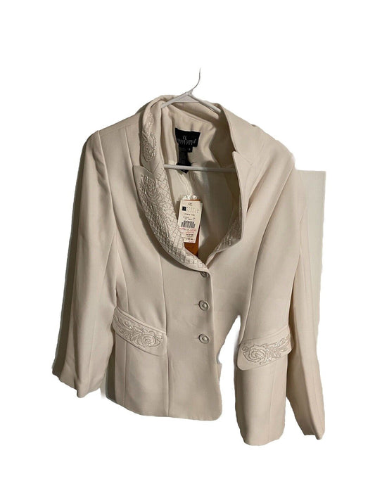 Caroline Little Blazer NWT Size 8
