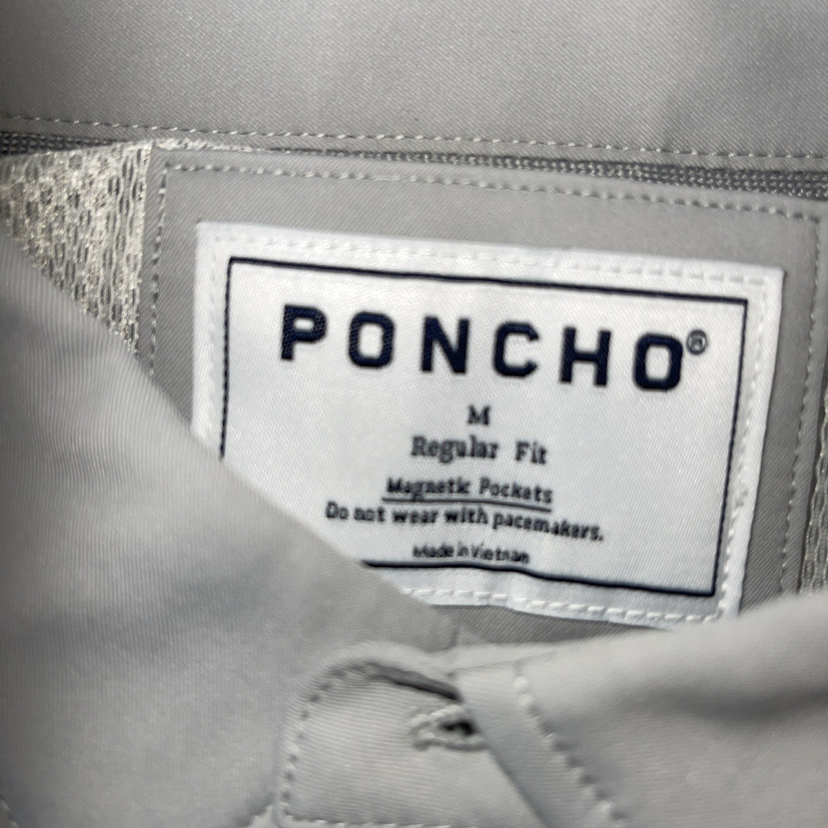 Poncho Button Up Medium 