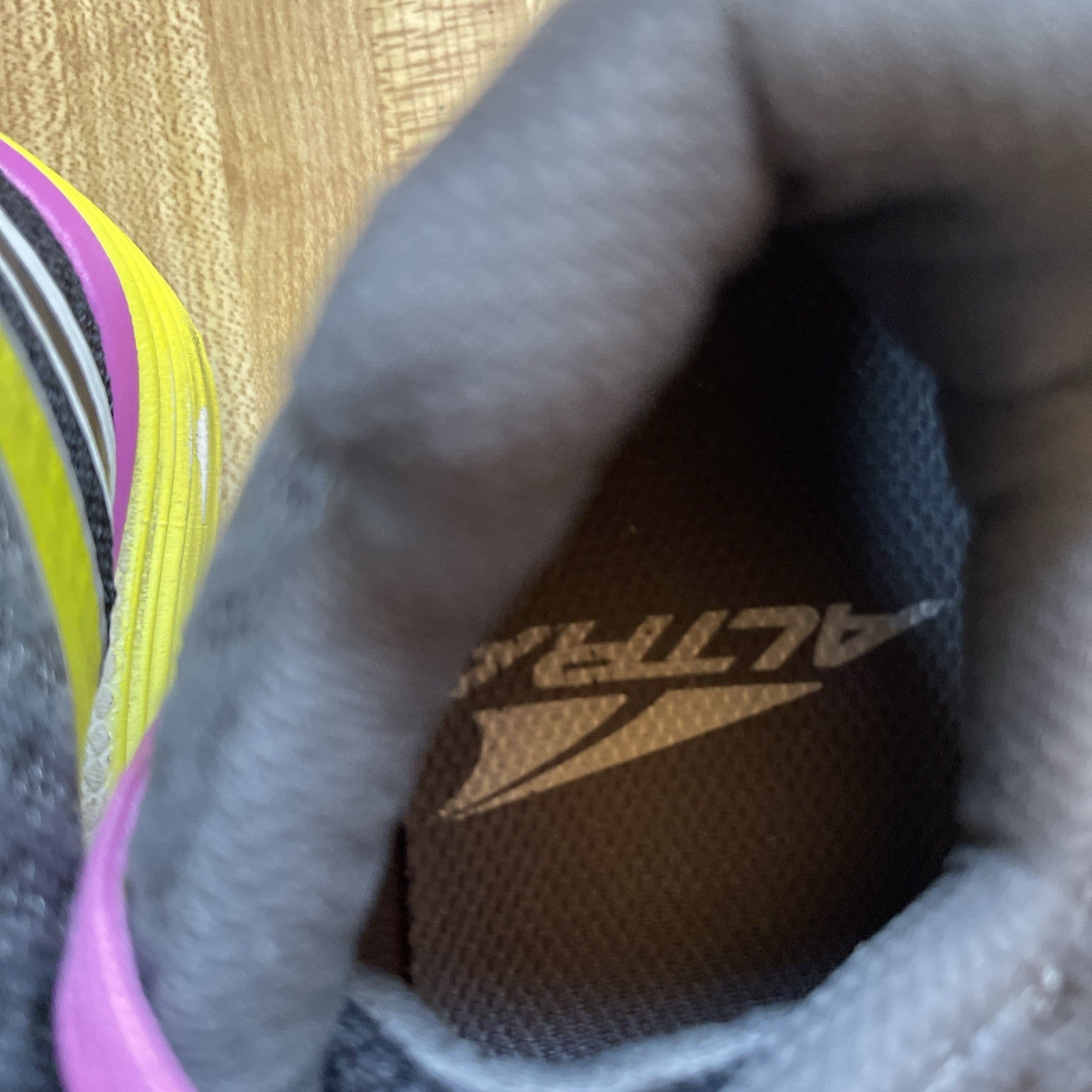 Altra Torin 2 Size 6 Wide