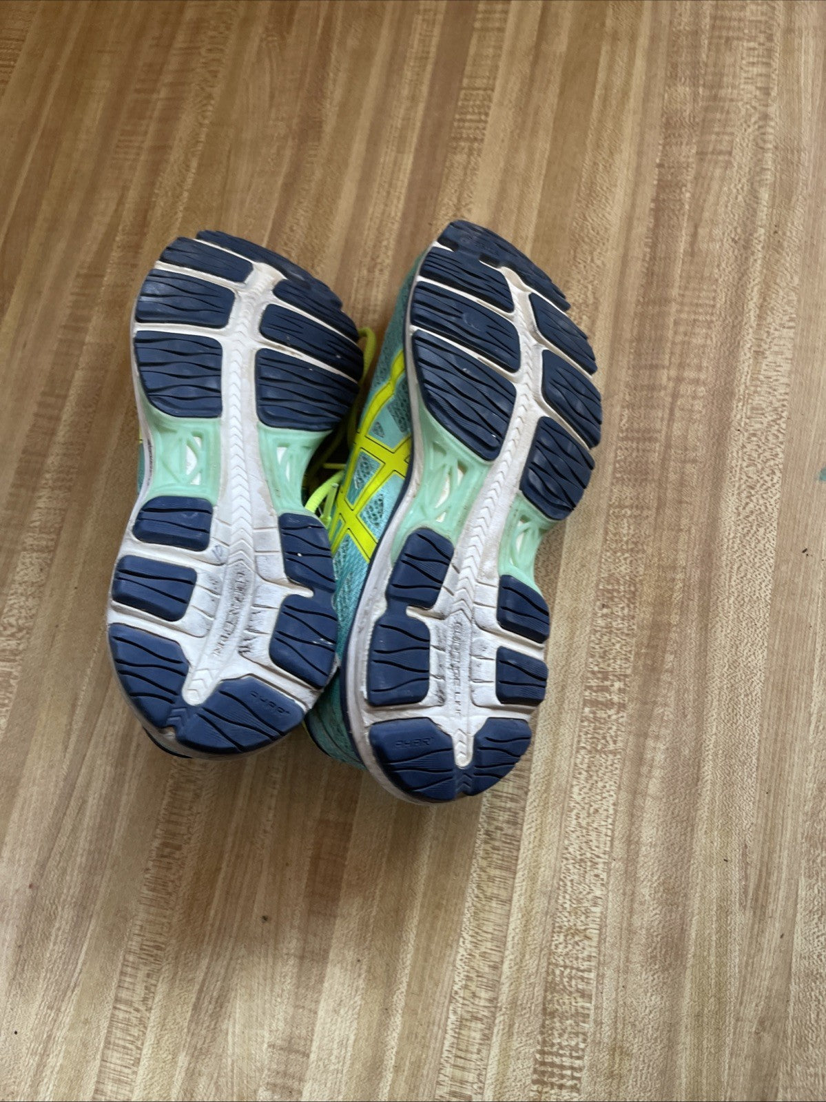 ASICS Gel Cumulus 17 Size 8