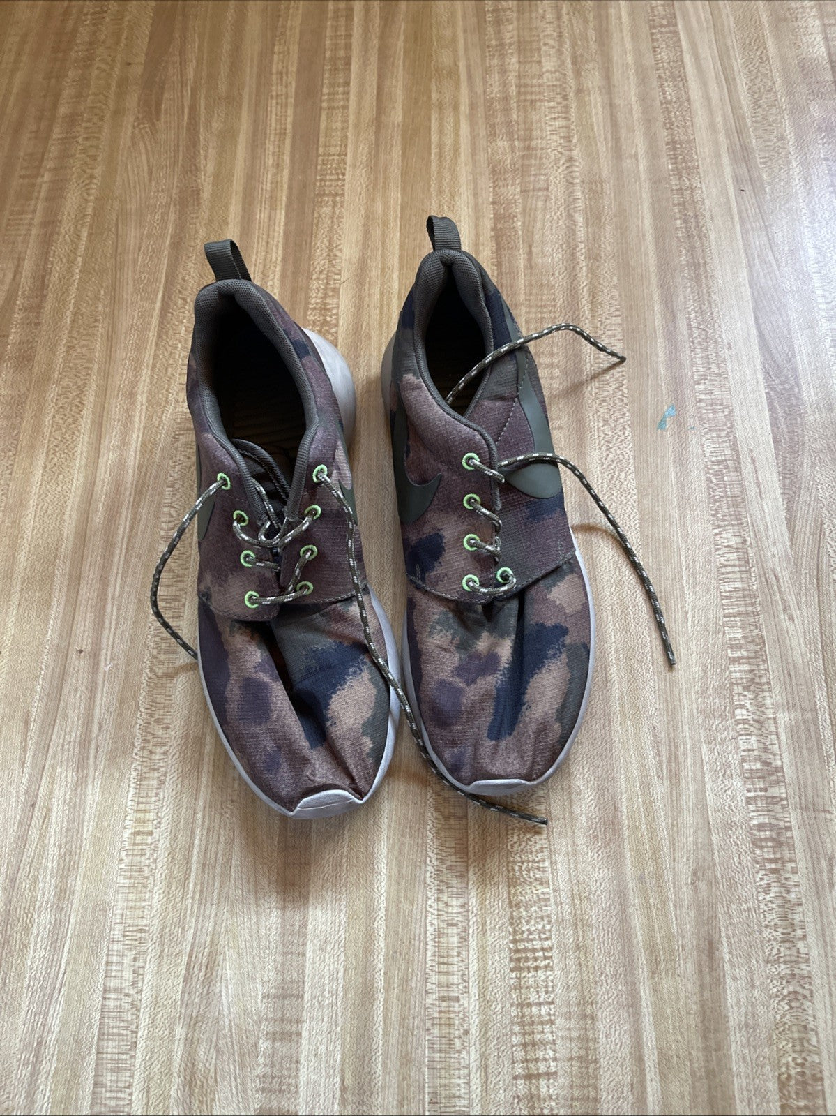 Nike Roshe Run Camo Size 8
