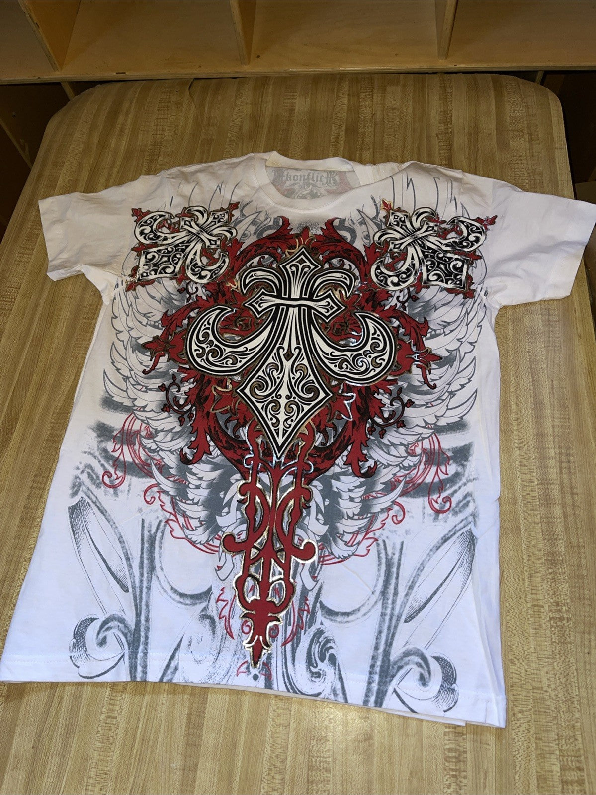 Konflic Graphic T Shirt Small 