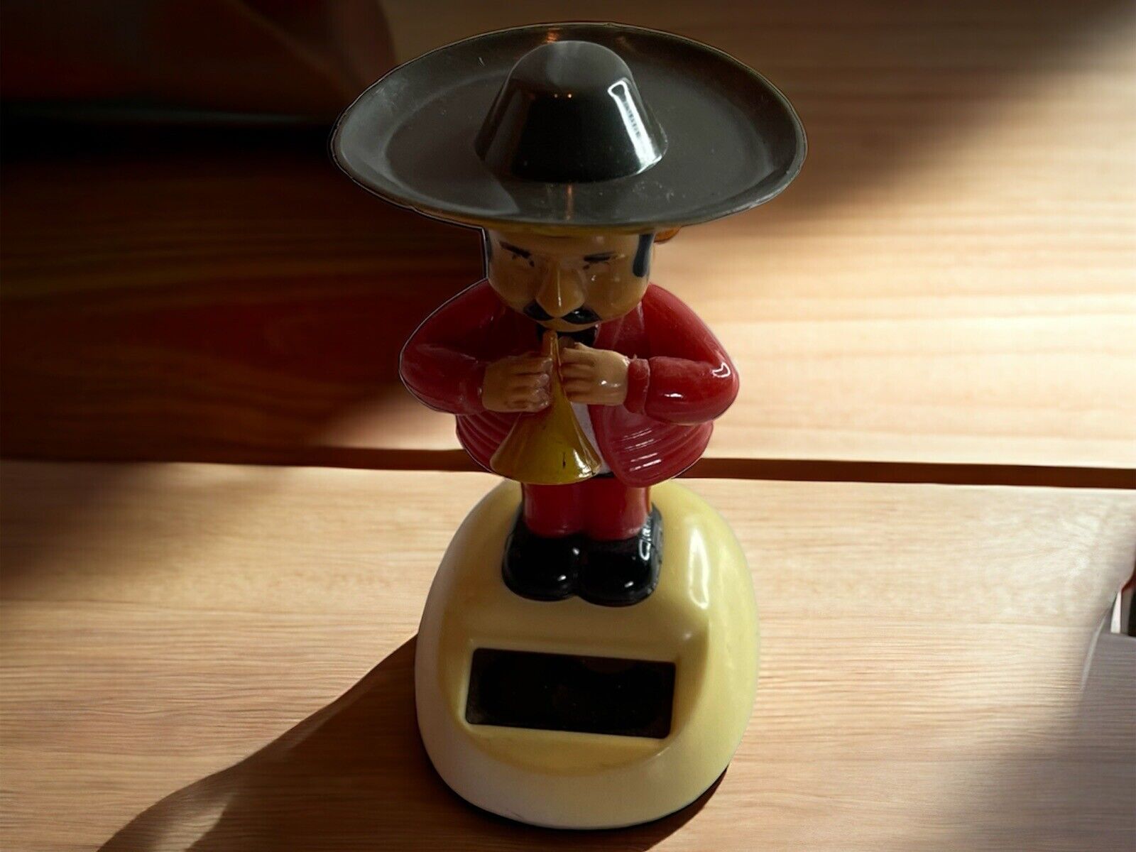 Solar Powered Dancing Man