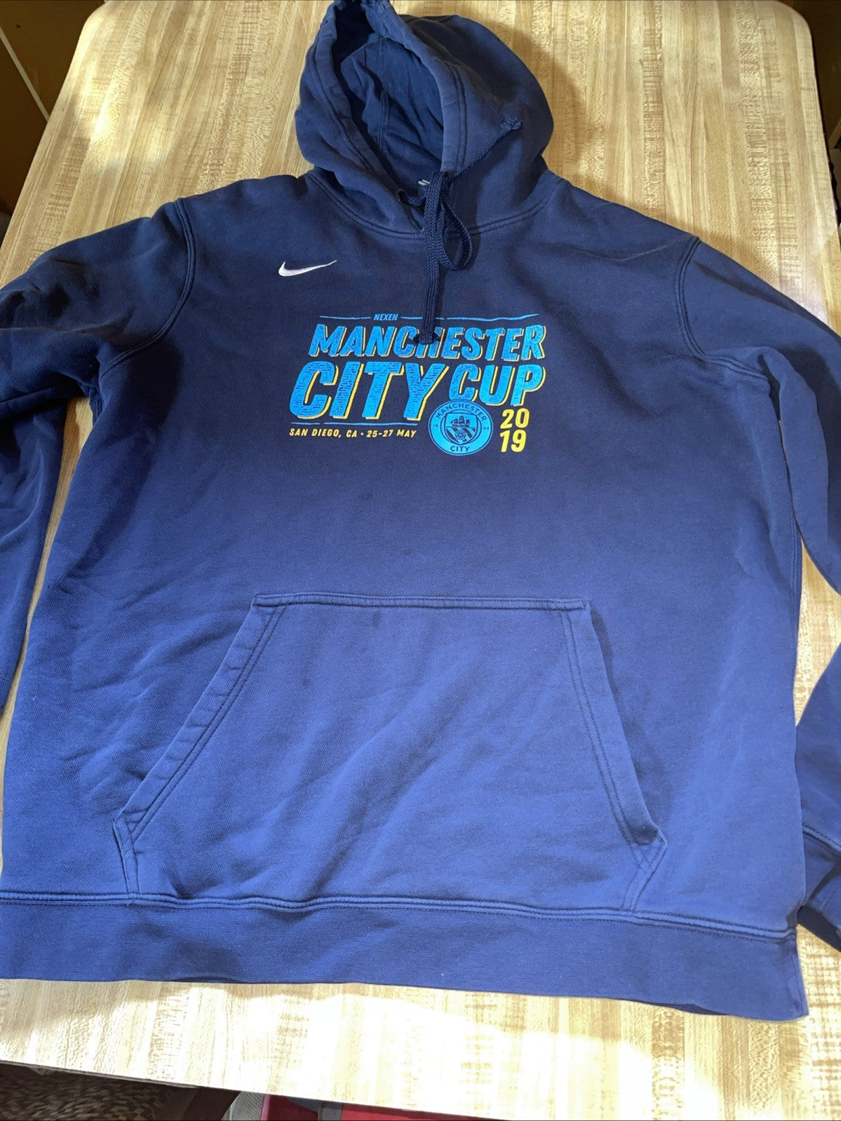 Nike Nexen Manchester City Cup 2019 Hoodie Large 