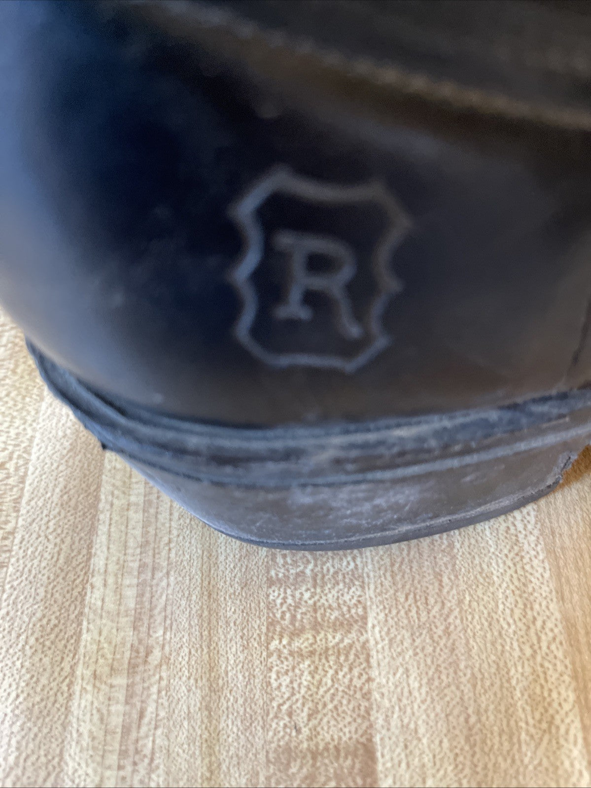 Boots Oil Resistant Size 9 D