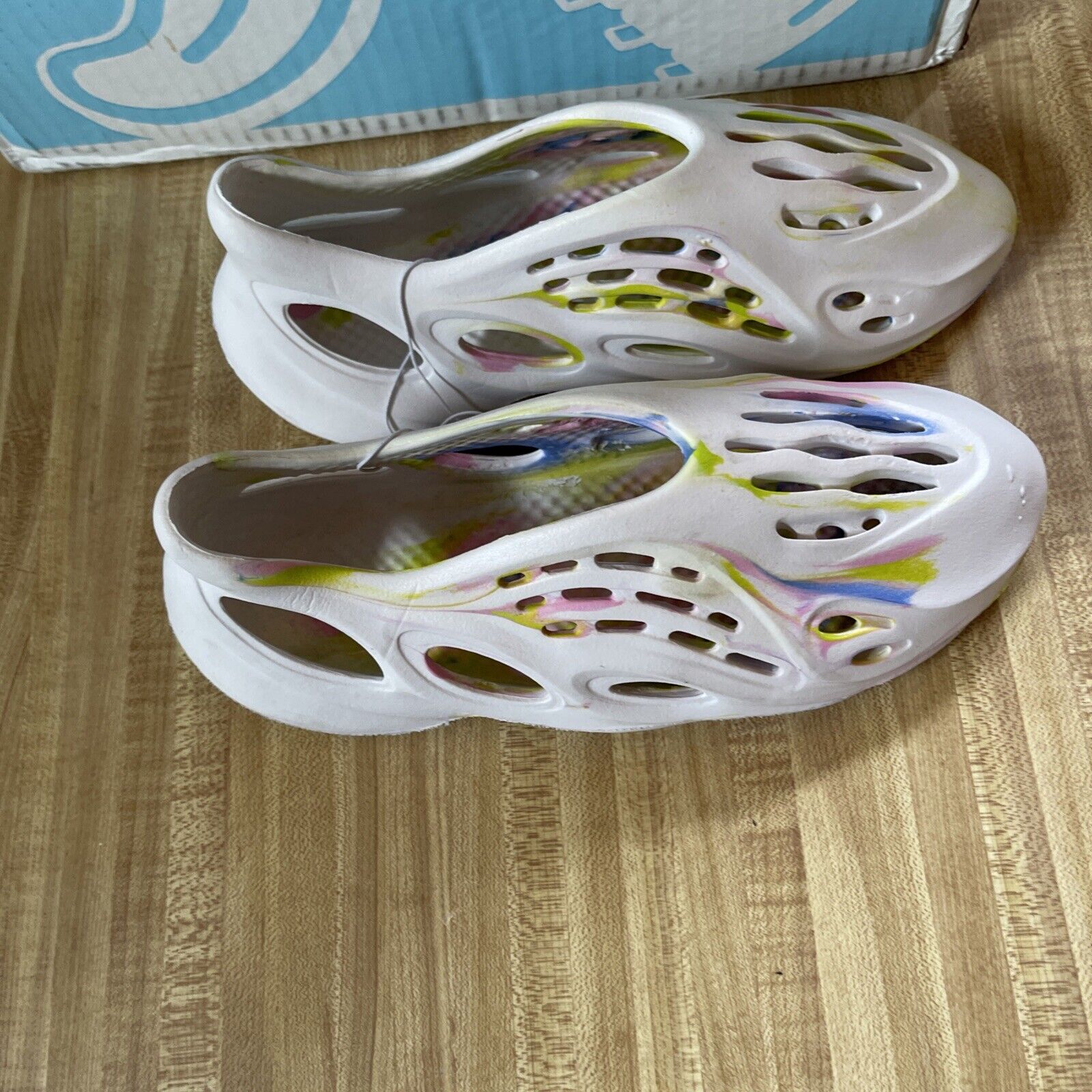 Coxist Shoes Size 10