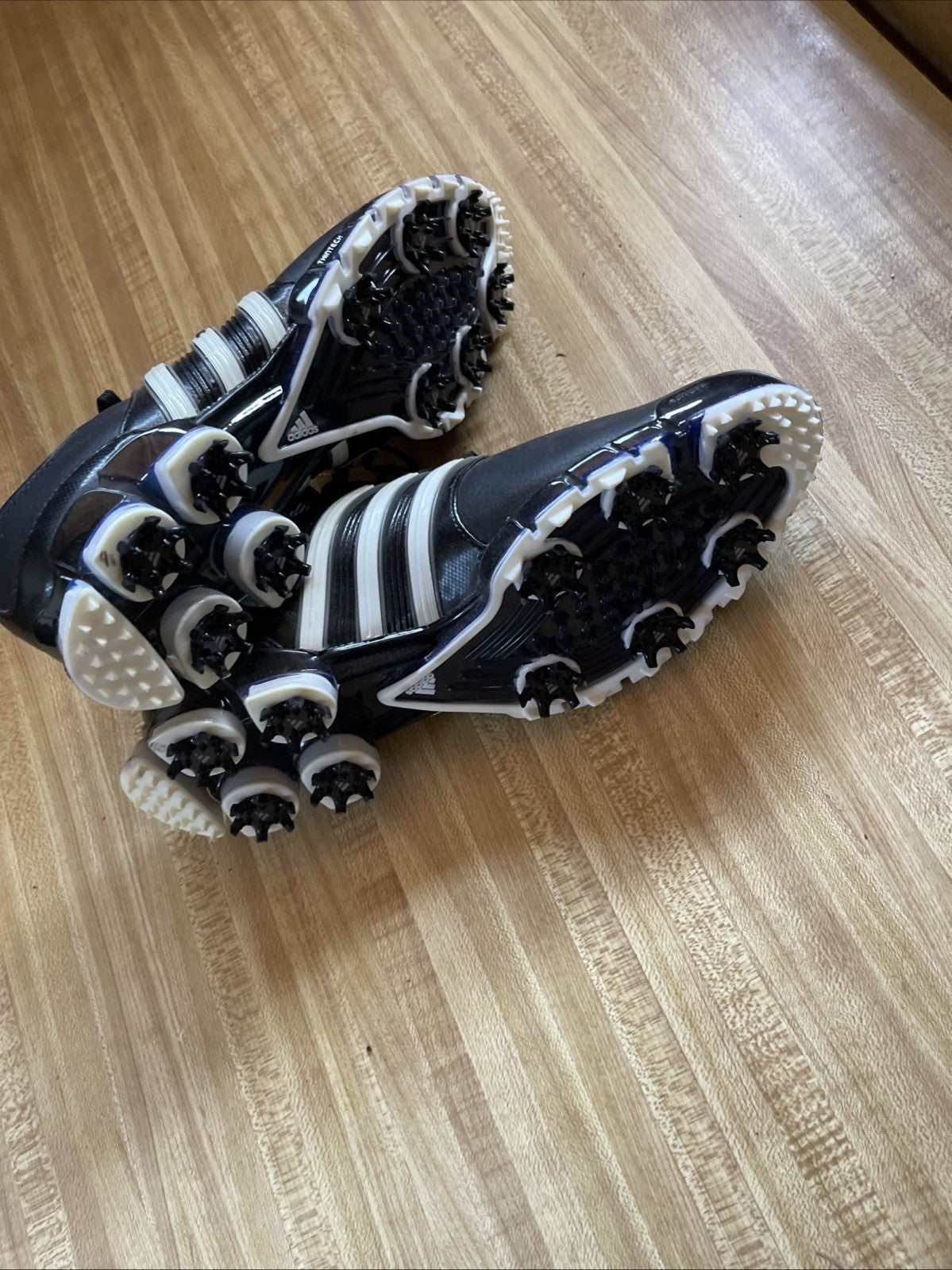 adidas tour 360 golf shoes Size 9 NWT 