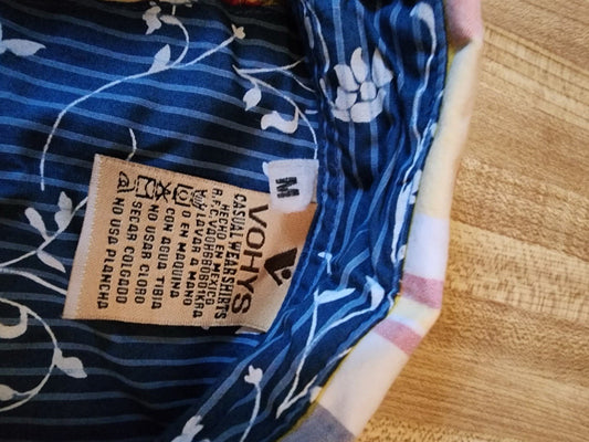 Vohys Button Up Medium NWT