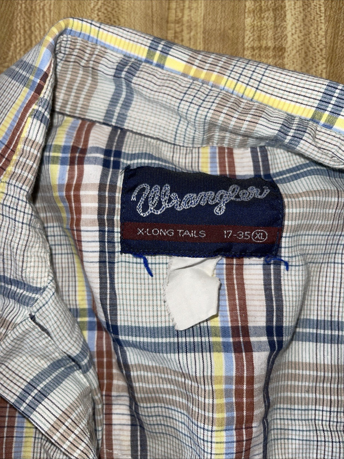 vintage wrangler x long tails pearl snap 17