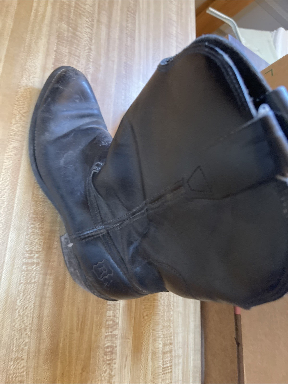 Boots Oil Resistant Size 9 D