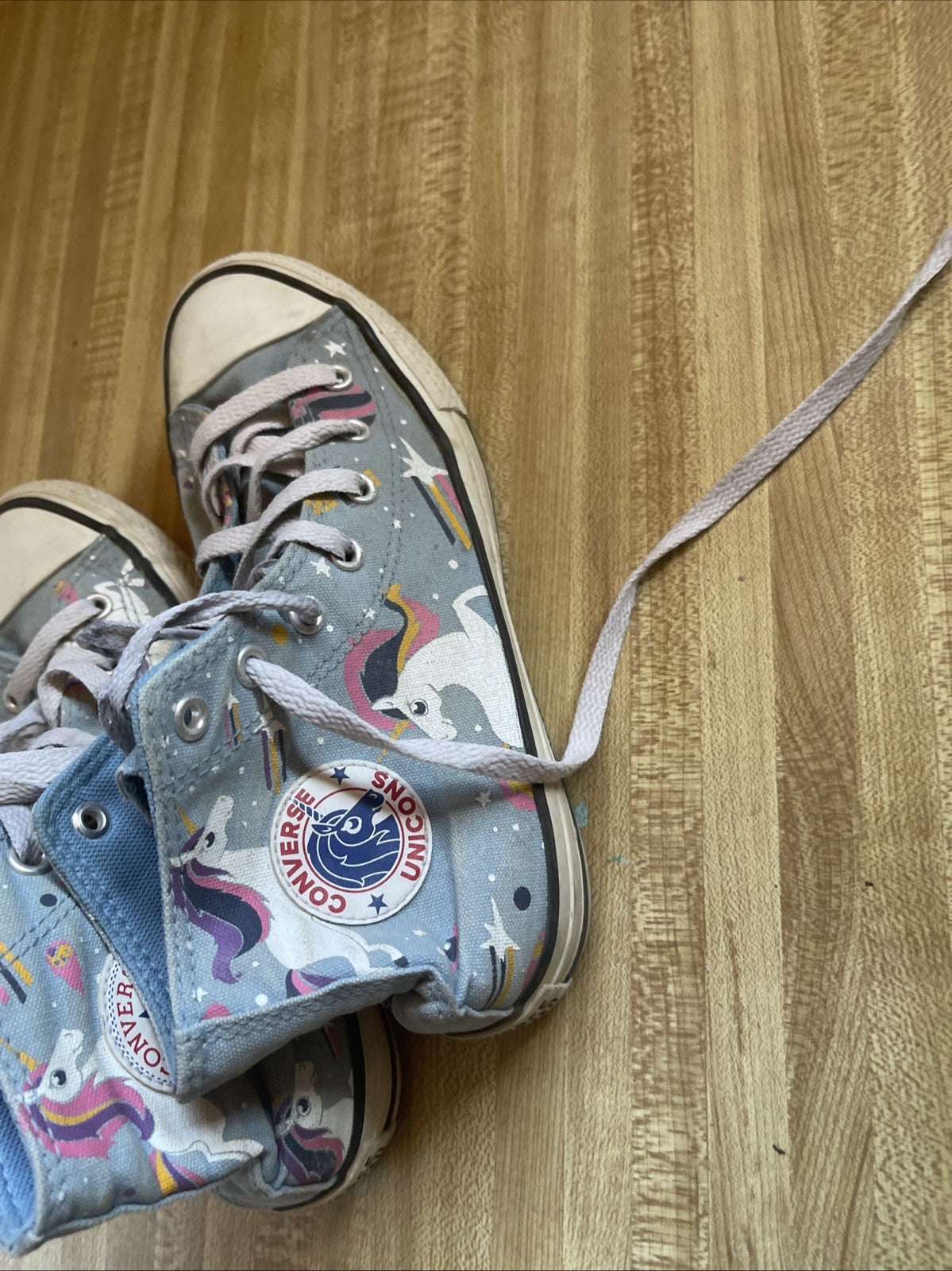 Converse Unicons Size 5.5